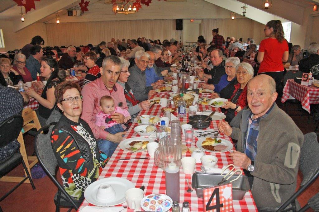 Michèle Desrosiers, David et Alain Messier, Philippe, Gérard et Thérèse Messier